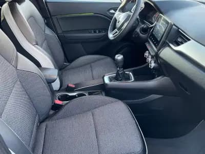 Sell Renault Captur 2022 - 17300 EUR, 89000 km - AUTO.MOTO.pt