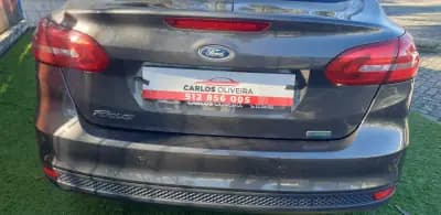 Sell Ford Focus 2015 - 8750 EUR, 162170 km - AUTO.MOTO.pt