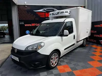 Sell Fiat DOBLO 1.6 D CONTENTOR FRIGORIFICO ( FRIO PARQUE ) 2018 - 13740 EUR, 122500 km - AUTO.MOTO.pt