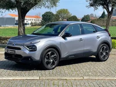 Vendo Citroën C4 2022 - 18450 EUR, 89000 km - AUTO.MOTO.pt