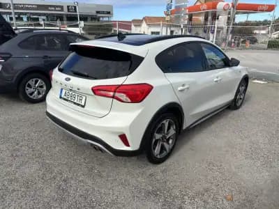 Vendo Ford Focus 2020 - 13450 EUR, 138886 km - AUTO.MOTO.pt