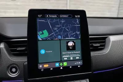 Sell Renault Arkana 2023 - 23450 EUR, 14050 km - AUTO.MOTO.pt