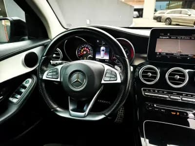 Sell Mercedes-Benz GLC 250 2019 - 34950 EUR, 169900 km - AUTO.MOTO.pt