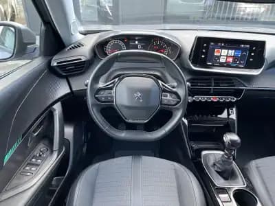 Sell Peugeot 2008 2021 - 16850 EUR, 43376 km - AUTO.MOTO.pt