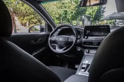 Sell Hyundai Kauai 2021 - 21800 EUR, 47318 km - AUTO.MOTO.pt