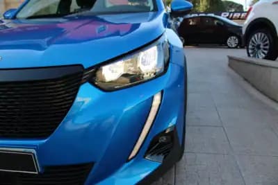 Vendo Peugeot 2008 2020 - 15990 EUR, 45500 km - AUTO.MOTO.pt