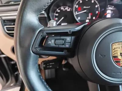 Vendo Porsche Macan 2024 - 86500 EUR, 20700 km - AUTO.MOTO.pt