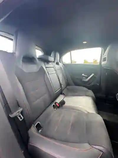 Vendo Mercedes-Benz A 180 2023 - 34000 EUR, 47000 km - AUTO.MOTO.pt