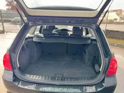 Sell BMW 320 2011 - 11900 EUR, 235000 km - AUTO.MOTO.pt