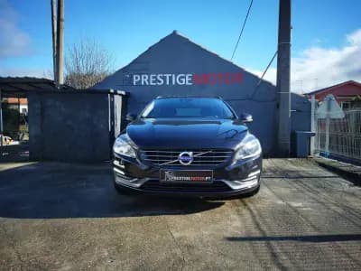 Vendo Volvo V60 2014 - 12900 EUR, 172000 km - AUTO.MOTO.pt