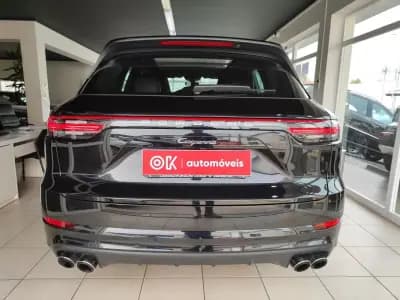 Vendo Porsche Cayenne 2020 - 74500 EUR, 67300 km - AUTO.MOTO.pt