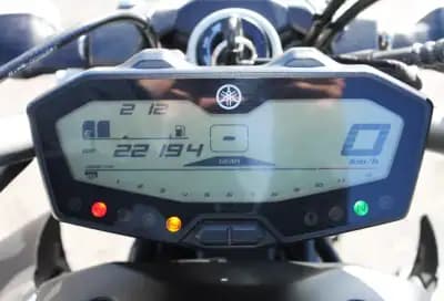 Sell Yamaha MT 07 2015 - 5900 EUR, 22000 km - AUTO.MOTO.pt