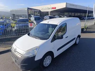 Sell Citroën BERLINGO 3 LUGARES 2017 - 9000 EUR, 220000 km - AUTO.MOTO.pt