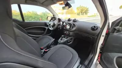 Vendo Smart Fortwo Cabrio 2016 - 11480 EUR, 68000 km - AUTO.MOTO.pt