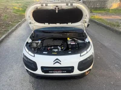 Vendo Citroën C4 Cactus 2015 - 9650 EUR, 151000 km - AUTO.MOTO.pt