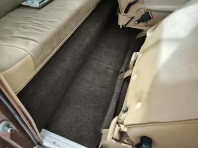 Vendo Land Rover Range Rover 1980 - 24950 EUR, 107869 km - AUTO.MOTO.pt