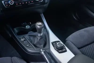 Sell BMW 118 2013 - 14990 EUR, 190000 km - AUTO.MOTO.pt