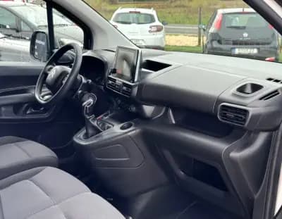 Sell Citroën Berlingo 2020 - 10450 EUR, 185893 km - AUTO.MOTO.pt