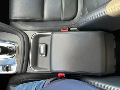 Vendo Jaguar E-Pace 2019 - 28500 EUR, 98000 km - AUTO.MOTO.pt