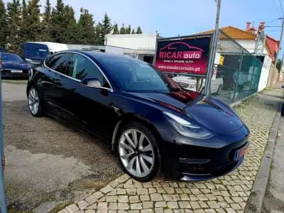 Sell Tesla Model 3 2019 - 24000 EUR, 128000 km - AUTO.MOTO.pt