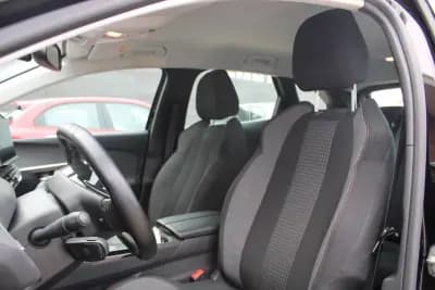 Sell Peugeot 3008 2021 - 20990 EUR, 108000 km - AUTO.MOTO.pt