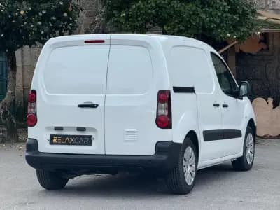 Sell Citroën Berlingo 1.6 BlueHdi 100 2018 - 11990 EUR, 41500 km - AUTO.MOTO.pt