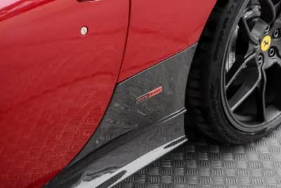 Sell Ferrari FF 2013 - 245000 EUR, 33494 km - AUTO.MOTO.pt