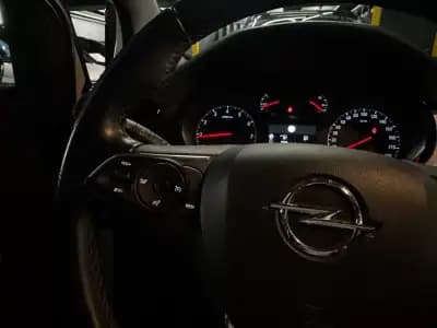 Sell Opel Crossland X 2020 - 14990 EUR, 155850 km - AUTO.MOTO.pt