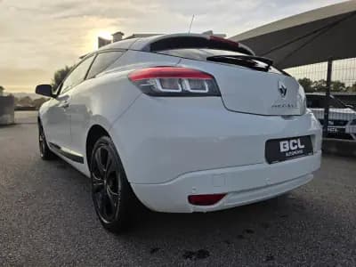 Vendo Renault Mégane Coupe 2011 - 8990 EUR, 234000 km - AUTO.MOTO.pt