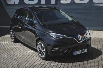 Vendo Renault Zoe 2022 - 19880 EUR, 5620 km - AUTO.MOTO.pt