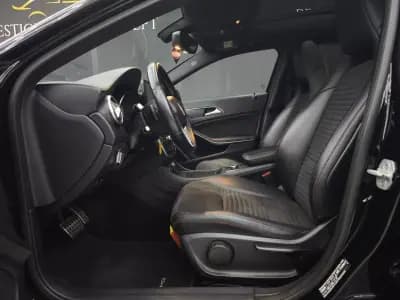 Vendo Mercedes-Benz GLA 200 2014 - 22950 EUR, 245585 km - AUTO.MOTO.pt