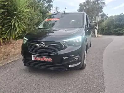 Sell Opel Combo 2020 - 19250 EUR, 79784 km - AUTO.MOTO.pt