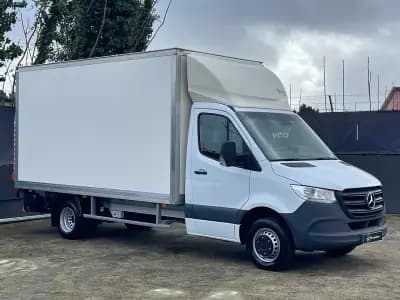 Vendo Mercedes-Benz Sprinter 2023 - 49750 EUR, 54000 km - AUTO.MOTO.pt