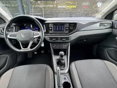 Vendo Volkswagen Polo 2022 - 18900 EUR, 75579 km - AUTO.MOTO.pt