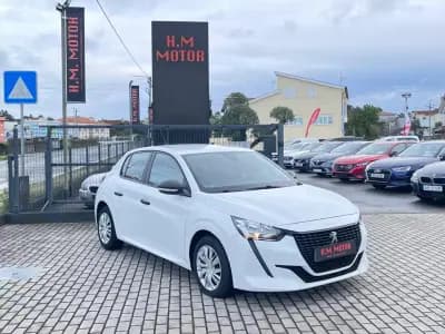 Vendo Peugeot 208 2021 - 11900 EUR, 52000 km - AUTO.MOTO.pt