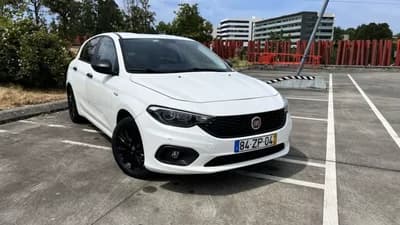 Vendo Fiat Tipo 2019 - 8990 EUR, 163458 km - AUTO.MOTO.pt