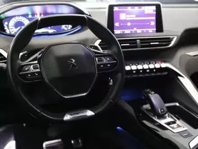 Vendo Peugeot 3008 2017 - 20900 EUR, 114000 km - AUTO.MOTO.pt