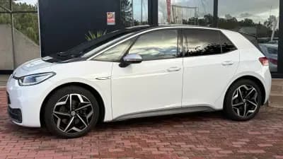Sell Volkswagen ID.3 2020 - 20990 EUR, 60000 km - AUTO.MOTO.pt