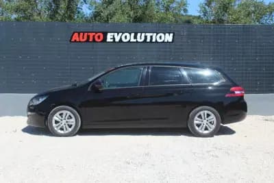 Vendo Peugeot 308 SW 2014 - 8949 EUR, 199900 km - AUTO.MOTO.pt