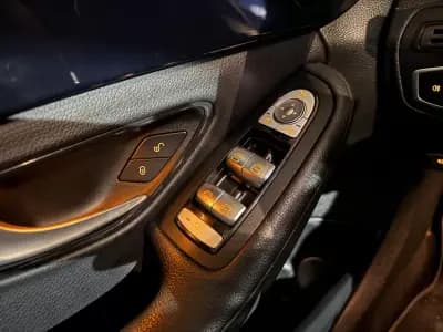 Vendo Mercedes-Benz C 180 2019 - 21900 EUR, 145879 km - AUTO.MOTO.pt