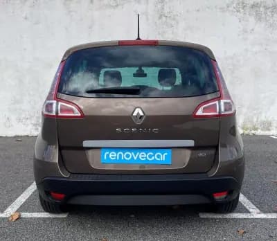 Vendo Renault Scénic 2010 - 7240 EUR, 176000 km - AUTO.MOTO.pt