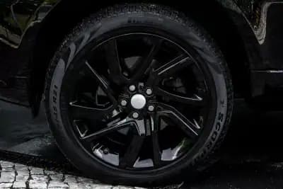 Vendo Land Rover Range Rover Sport 2018 - 41990 EUR, 170206 km - AUTO.MOTO.pt