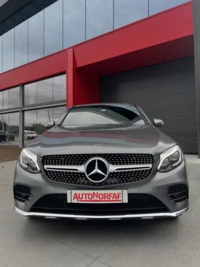 Vendo Mercedes-Benz GLC 250 2018 - 47000 EUR, 53761 km - AUTO.MOTO.pt