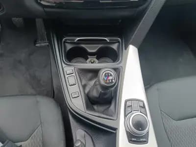 Vendo BMW 318 2018 - 19900 EUR, 170608 km - AUTO.MOTO.pt