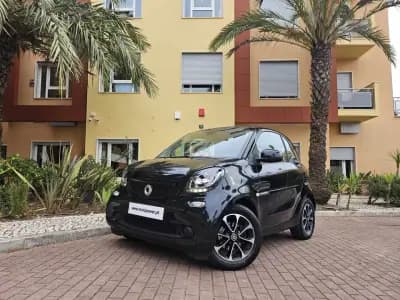 Vendo Smart Fortwo Cabrio 2017 - 10480 EUR, 120000 km - AUTO.MOTO.pt