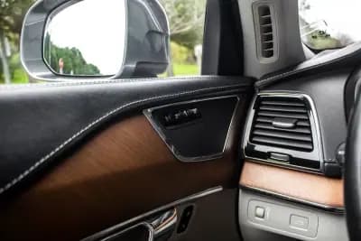 Sell Volvo XC 90 2016 - 24990 EUR, 206775 km - AUTO.MOTO.pt