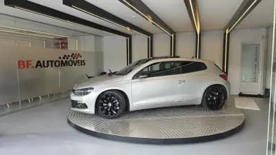 Vendo Volkswagen Scirocco 2010 - 10900 EUR, 289436 km - AUTO.MOTO.pt