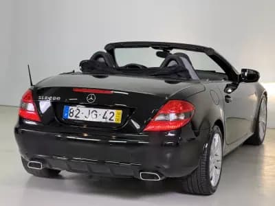 Vendo Mercedes-Benz SLK 200 2010 - 17950 EUR, 112597 km - AUTO.MOTO.pt