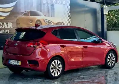 Vendo Kia Ceed 2017 - 10500 EUR, 106000 km - AUTO.MOTO.pt