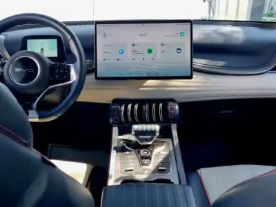 Vendo BYD Atto 3 2022 - 27990 EUR, 8000 km - AUTO.MOTO.pt